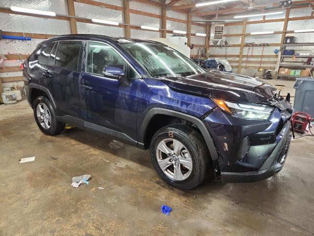 2T3P1RFV9SW556020 - 2025 TOYOTA RAV4 XLE BLUE photo 4