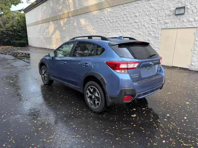 JF2GTABC2JH319097 - 2018 SUBARU CROSSTREK PREMIUM ლურჯი ფოტო 3