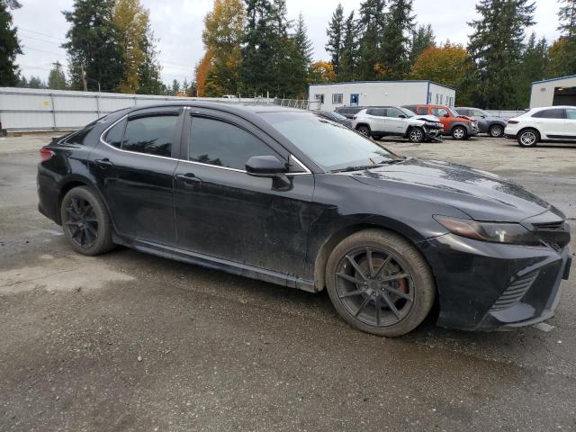 4T1B11HK3JU152958 - 2018 TOYOTA CAMRY L BLACK photo 4