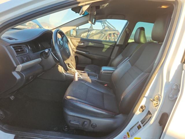 4T1BF1FK5GU225650 - 2016 TOYOTA CAMRY LE WHITE photo 7