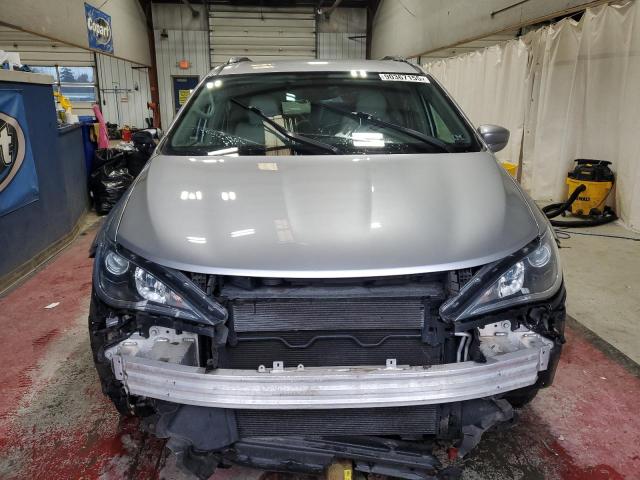 2C4RC1BG0JR194230 - 2018 CHRYSLER PACIFICA TOURING L SILVER photo 5