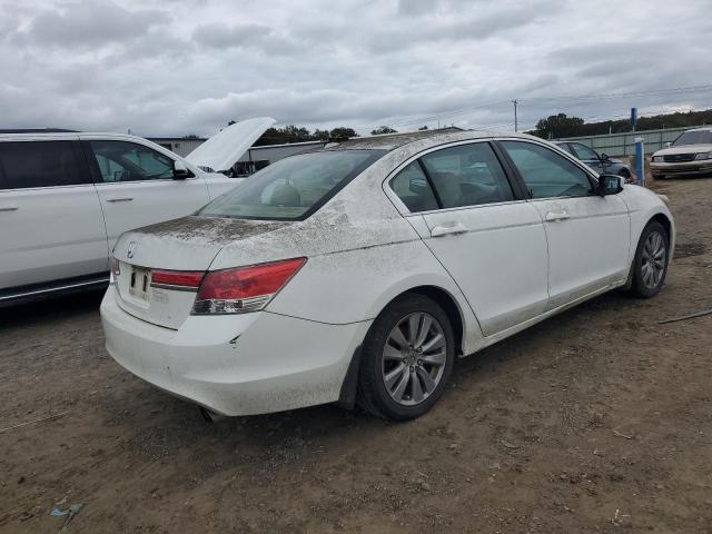 1HGCP2F83BA153441 - 2011 HONDA ACCORD EXL WHITE photo 3