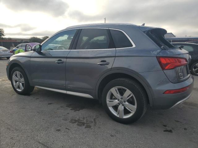 WA1BNAFY0J2109779 - 2018 AUDI Q5 PREMIUM PLUS GRAY photo 2