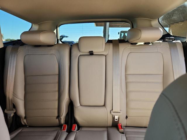 1FMCU0JDXHUC13217 - 2017 FORD ESCAPE TITANIUM WHITE photo 10