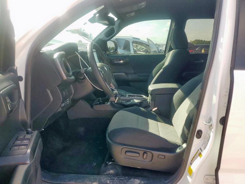 3TMBZ5DN5NM036546 - 2022 TOYOTA TACOMA DOUBLE CAB თეთრი ფოტო 7