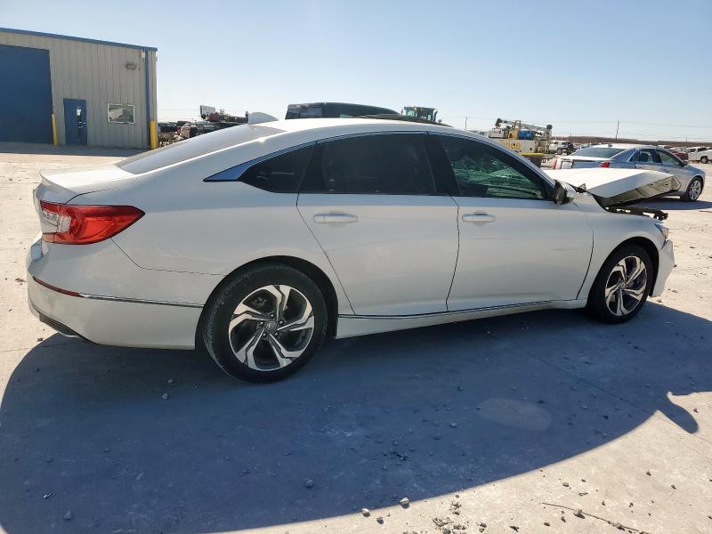 1HGCV1F48JA171669 - 2018 HONDA ACCORD EX Ақ фото 3