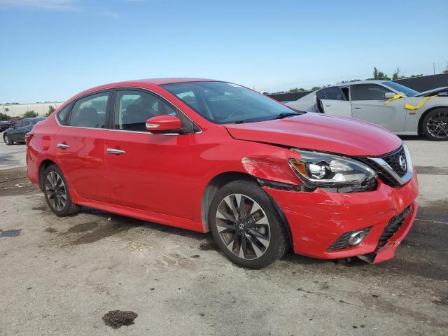 3N1AB7AP1JY213083 - 2018 NISSAN SENTRA S 红色 照片 4