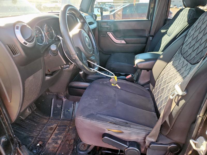 1C4BJWEG4EL147202 - 2014 JEEP WRANGLER U SAHARA BLACK photo 7