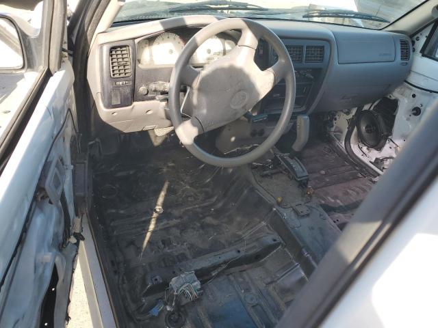 5TEVL52N42Z098830 - 2002 TOYOTA TACOMA XTRACAB WHITE photo 8