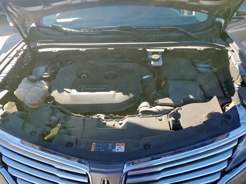 5LMCJ2D99GUJ24035 - 2016 LINCOLN MKC SELECT أسمر صورة 12