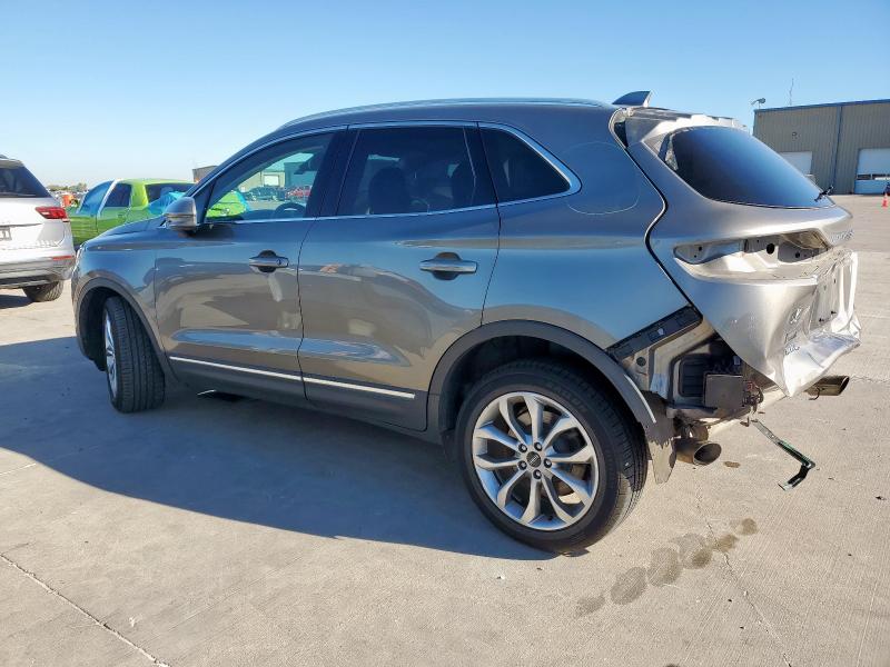 5LMCJ2D99GUJ24035 - 2016 LINCOLN MKC SELECT أسمر صورة 2