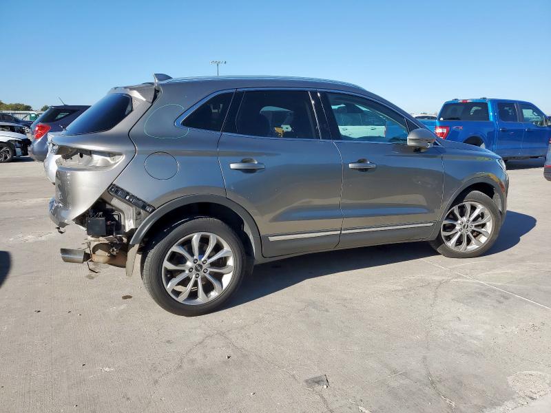 5LMCJ2D99GUJ24035 - 2016 LINCOLN MKC SELECT أسمر صورة 3