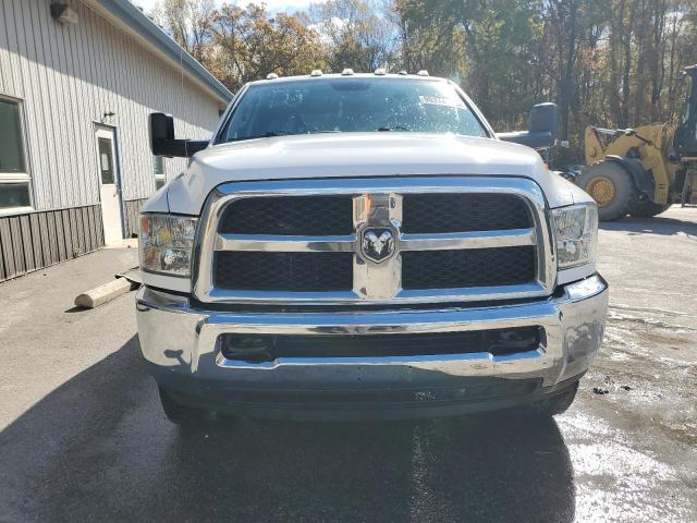 3C6UR5HJXJG139817 - 2018 RAM 2500 ST Beyaz fotoğraf 5