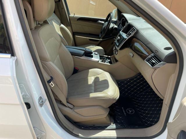 4JGDF7CE4EA307460 - 2014 MERCEDES-BENZ GL 450 4MATIC WHITE photo 5