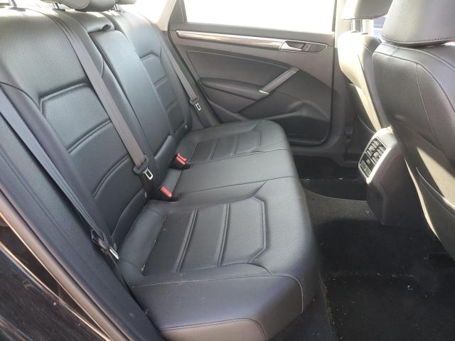 1VWBT7A36GC027016 - 2016 VOLKSWAGEN PASSAT SE BLACK photo 10