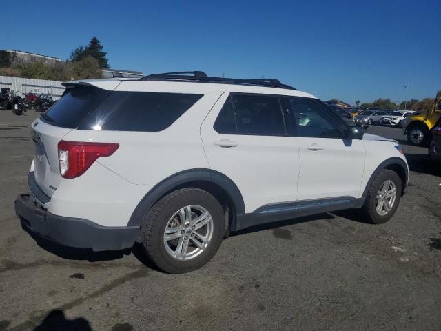 1FMSK8DH2MGA52577 - 2021 FORD EXPLORER XLT 白色 照片 3