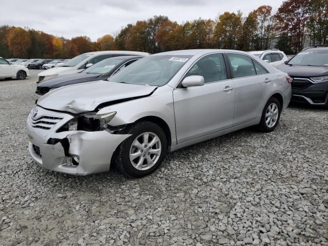 2011 TOYOTA CAMRY SE, 