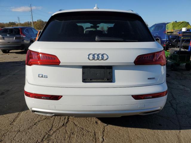 WA1ANAFY7K2132716 - 2019 AUDI Q5 PREMIUM Weiß Foto 6