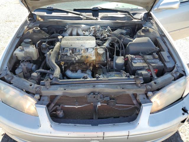 4T1BF28K0YU103721 - 2000 TOYOTA CAMRY LE ვერცხლისფერი ფოტო 11