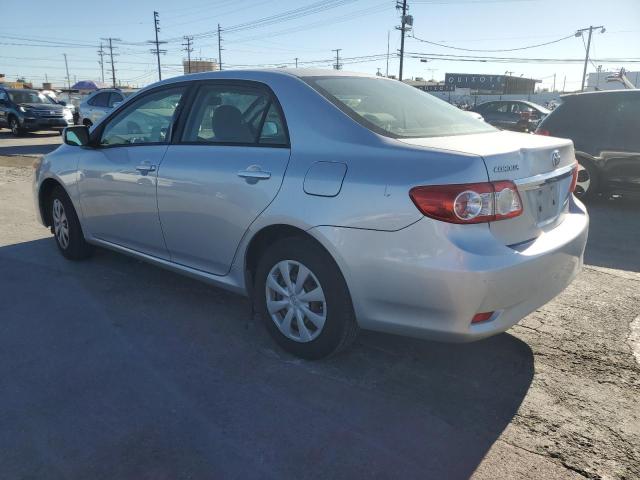 JTDBU4EE2B9165166 - 2011 TOYOTA COROLLA BASE SILVER photo 2