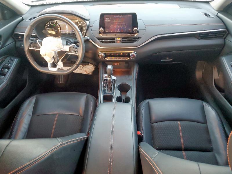 1N4BL4CV7KC210682 - 2019 NISSAN ALTIMA SR Gümüş fotoğraf 8