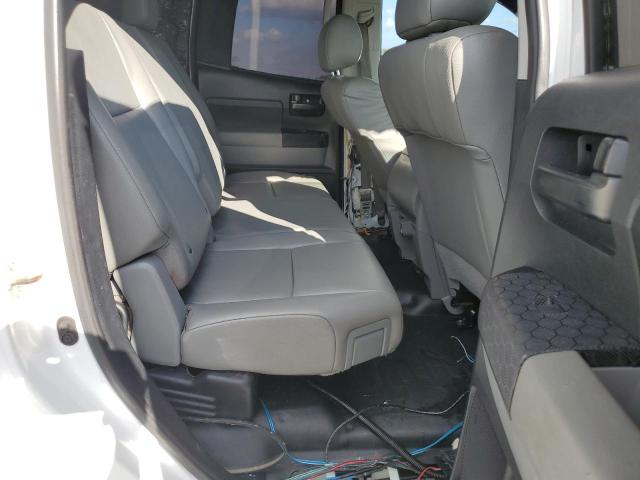 5TFRM5F13BX028202 - 2011 TOYOTA TUNDRA DOUBLE CAB SR5 WHITE photo 10