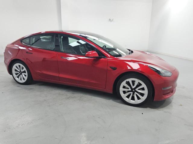 5YJ3E1EA7NF291188 - 2022 TESLA MODEL 3 RED photo 4