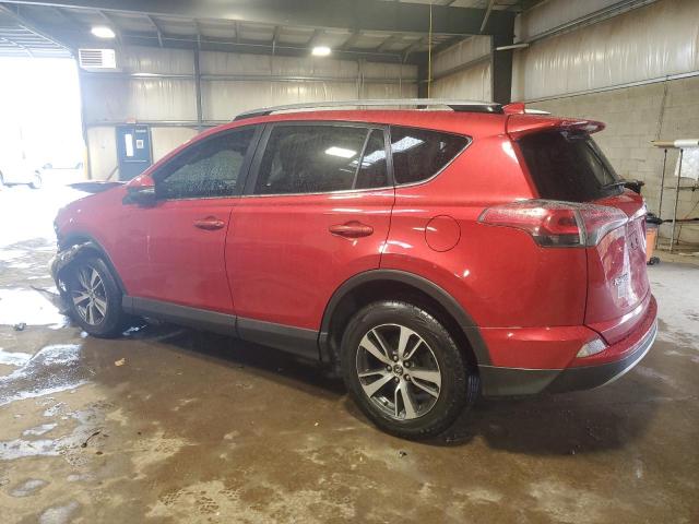 JTMRFREV4HJ114376 - 2017 TOYOTA RAV4 XLE RED photo 2