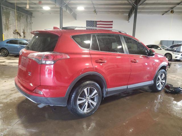 JTMRFREV4HJ114376 - 2017 TOYOTA RAV4 XLE RED photo 3