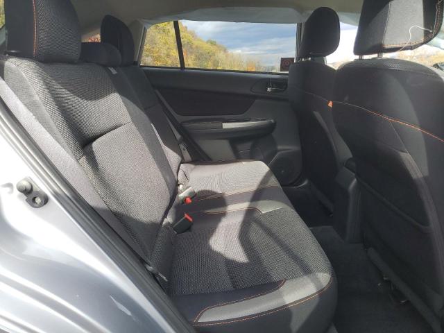 JF2GPABC5H8226900 - 2017 SUBARU CROSSTREK PREMIUM 银色 照片 11