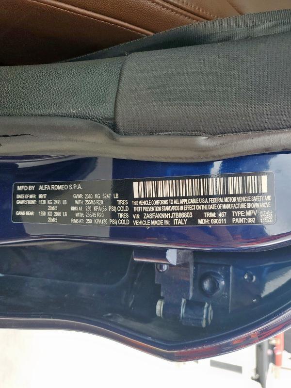 ZASFAKNN1J7B86803 - 2018 ALFA ROMEO STELVIO TI SPORT BLUE photo 13
