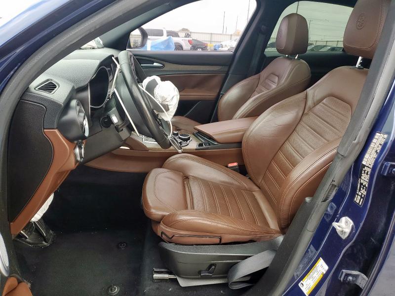 ZASFAKNN1J7B86803 - 2018 ALFA ROMEO STELVIO TI SPORT BLUE photo 7