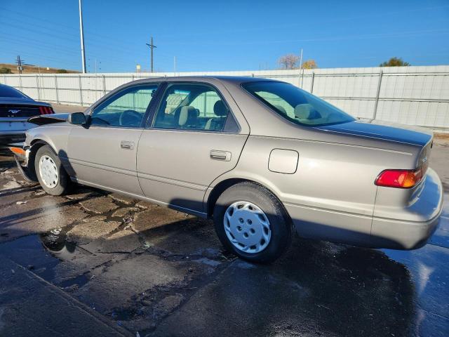 4T1BG22K2WU288728 - 1998 TOYOTA CAMRY CE ნაცრისფერი ფოტო 2