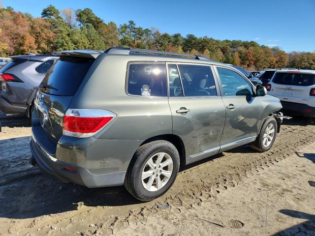 5TDZK3EH7DS096701 - 2013 TOYOTA HIGHLANDER BASE Gris photo 3
