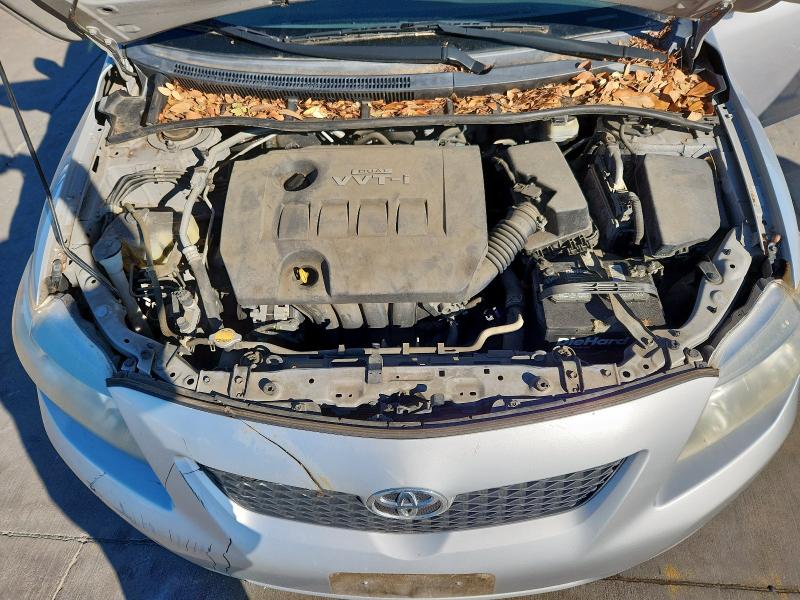 1NXBU4EE7AZ364298 - 2010 TOYOTA COROLLA BASE SILVER photo 11