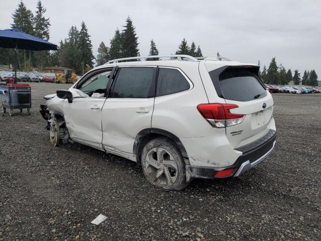 JF2SKARC4NH509329 - 2022 SUBARU FORESTER TOURING WHITE photo 2