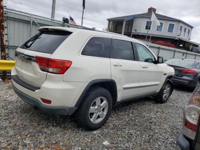 1J4RR4GG5BC540544 - 2011 JEEP GRAND CHER LAREDO Սպիտակ լուսանկար 3