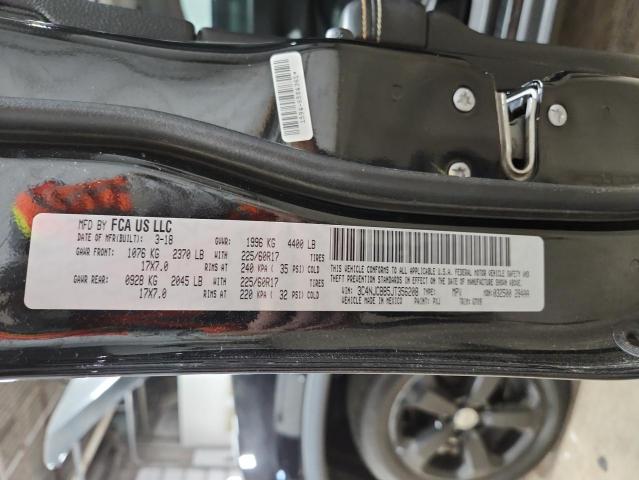 3C4NJCBB5JT356208 - 2018 JEEP COMPASS LATITUDE შავი ფოტო 13