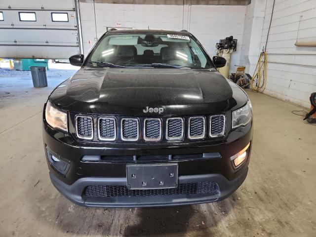 3C4NJCBB5JT356208 - 2018 JEEP COMPASS LATITUDE შავი ფოტო 5