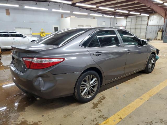 4T1BF1FKXFU072410 - 2015 TOYOTA CAMRY LE GRAY photo 3