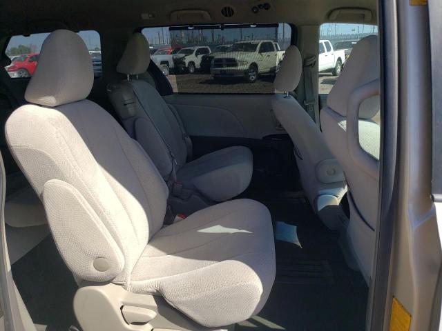 5TDKK3DC9BS134854 - 2011 TOYOTA SIENNA LE 白色 照片 11