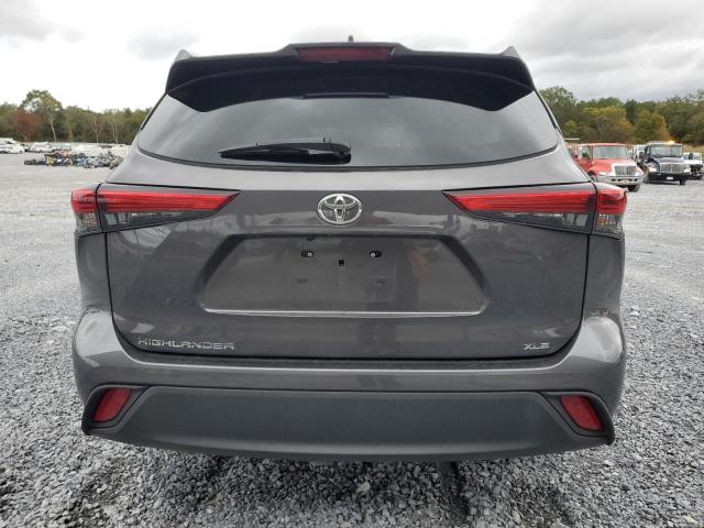 5TDGZRAH6NS122637 - 2022 TOYOTA HIGHLANDER XLE Graphite photo 6