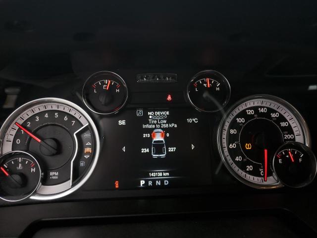 3C6RR7LG9NG241712 - 2022 RAM 1500 CLASS SLT 黑色 照片 9