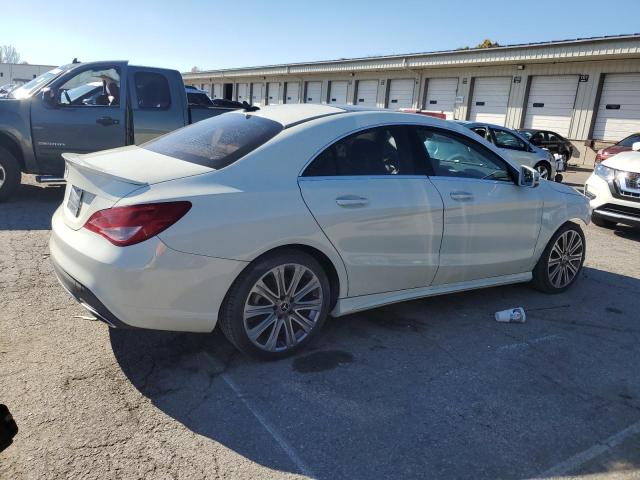 WDDSJ4EB4JN592357 - 2018 MERCEDES-BENZ CLA 250 白色 照片 3