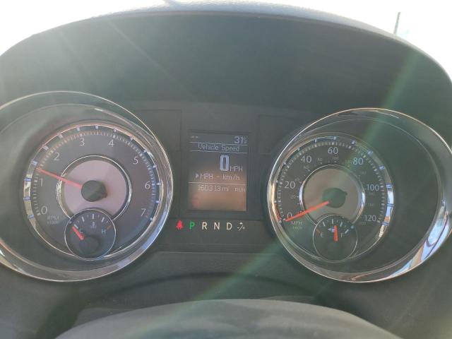 2C4RC1CGXDR818859 - 2013 CHRYSLER TOWN & COU TOURING L RED photo 9