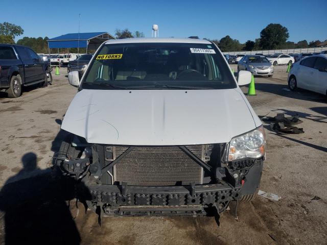 2C4RC1BG7GR164764 - 2016 CHRYSLER TOWN & COU TOURING WHITE photo 5