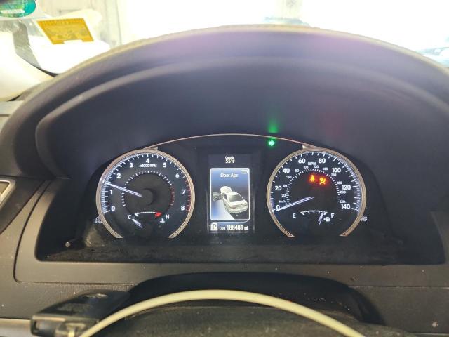 4T1BF1FK5FU928146 - 2015 TOYOTA CAMRY LE WHITE photo 9