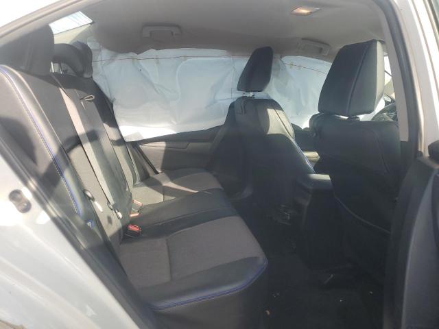5YFBURHE5HP727931 - 2017 TOYOTA COROLLA L თეთრი ფოტო 10