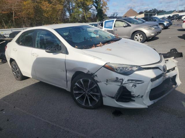5YFBURHE5HP727931 - 2017 TOYOTA COROLLA L თეთრი ფოტო 4