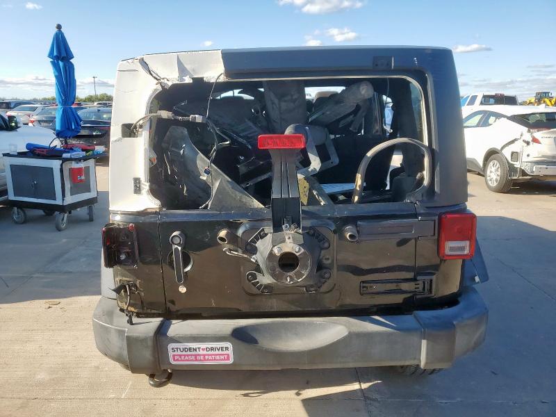 1C4BJWDG5JL896067 - 2018 JEEP WRANGLER U SPORT BLACK photo 6